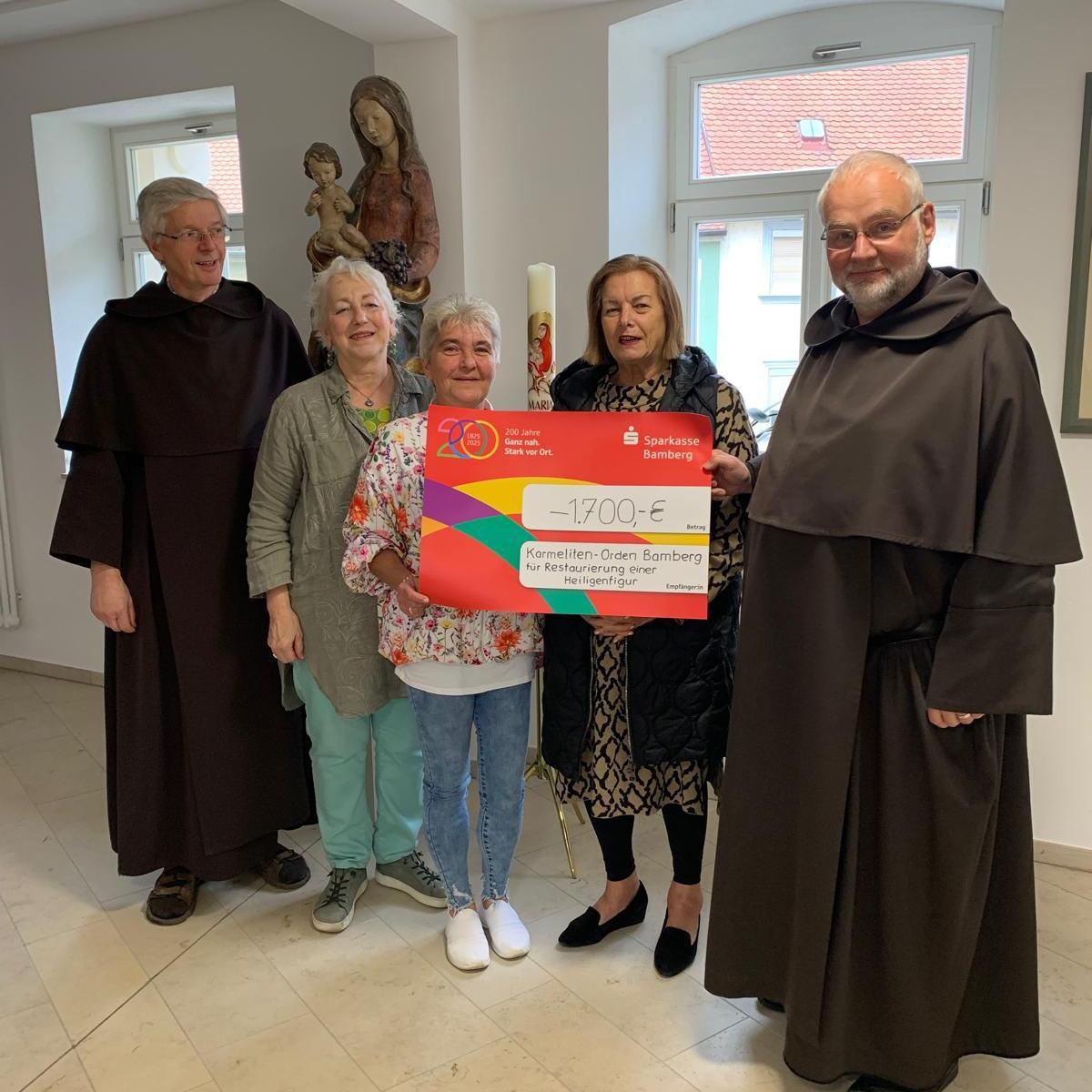 Spendenübergabe Muttergottes-Café 2025