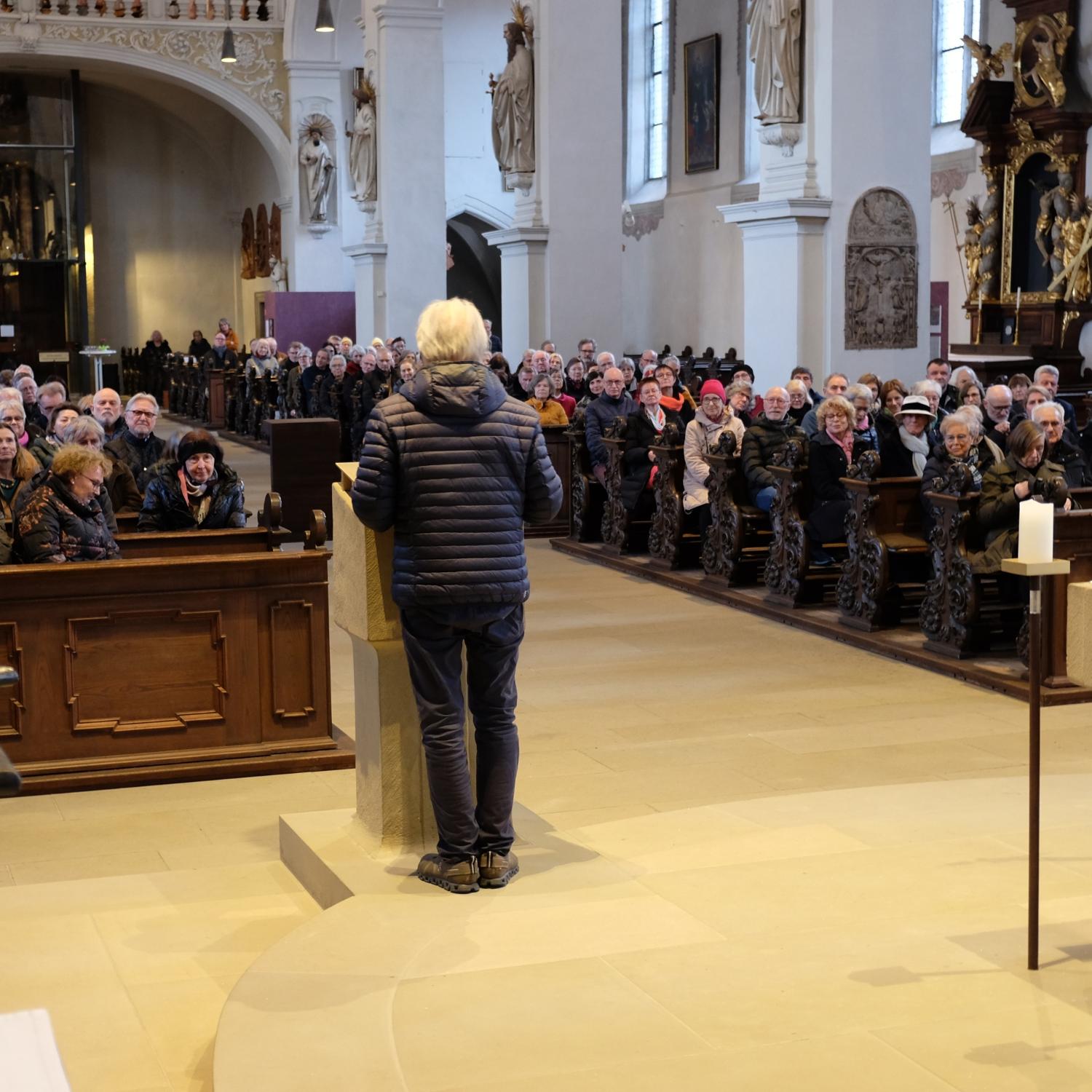 Ausstellungseröffnung „Lebenszeichen KREUZ“ in der Oberen Pfarre