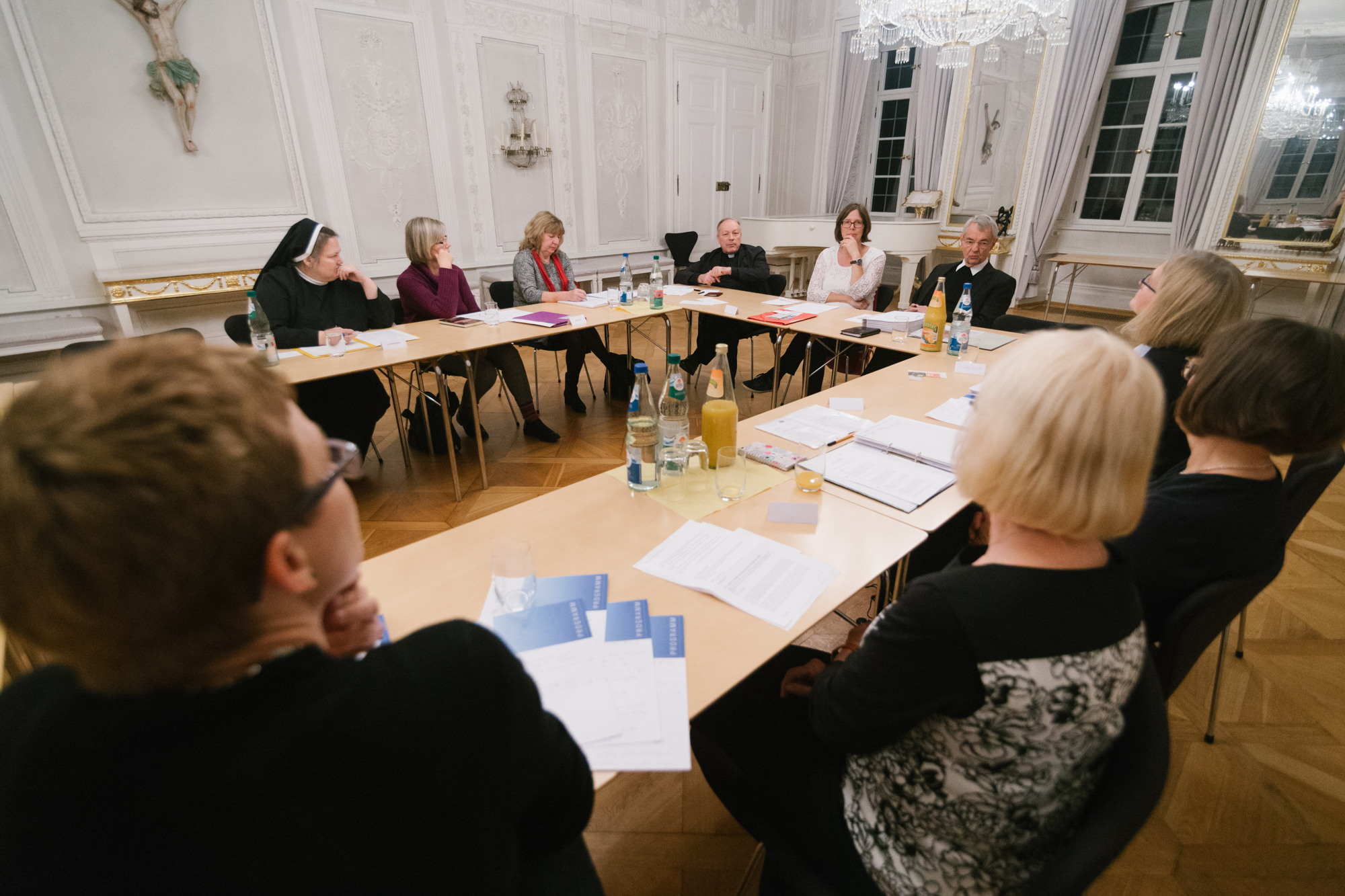 Frauenkommission